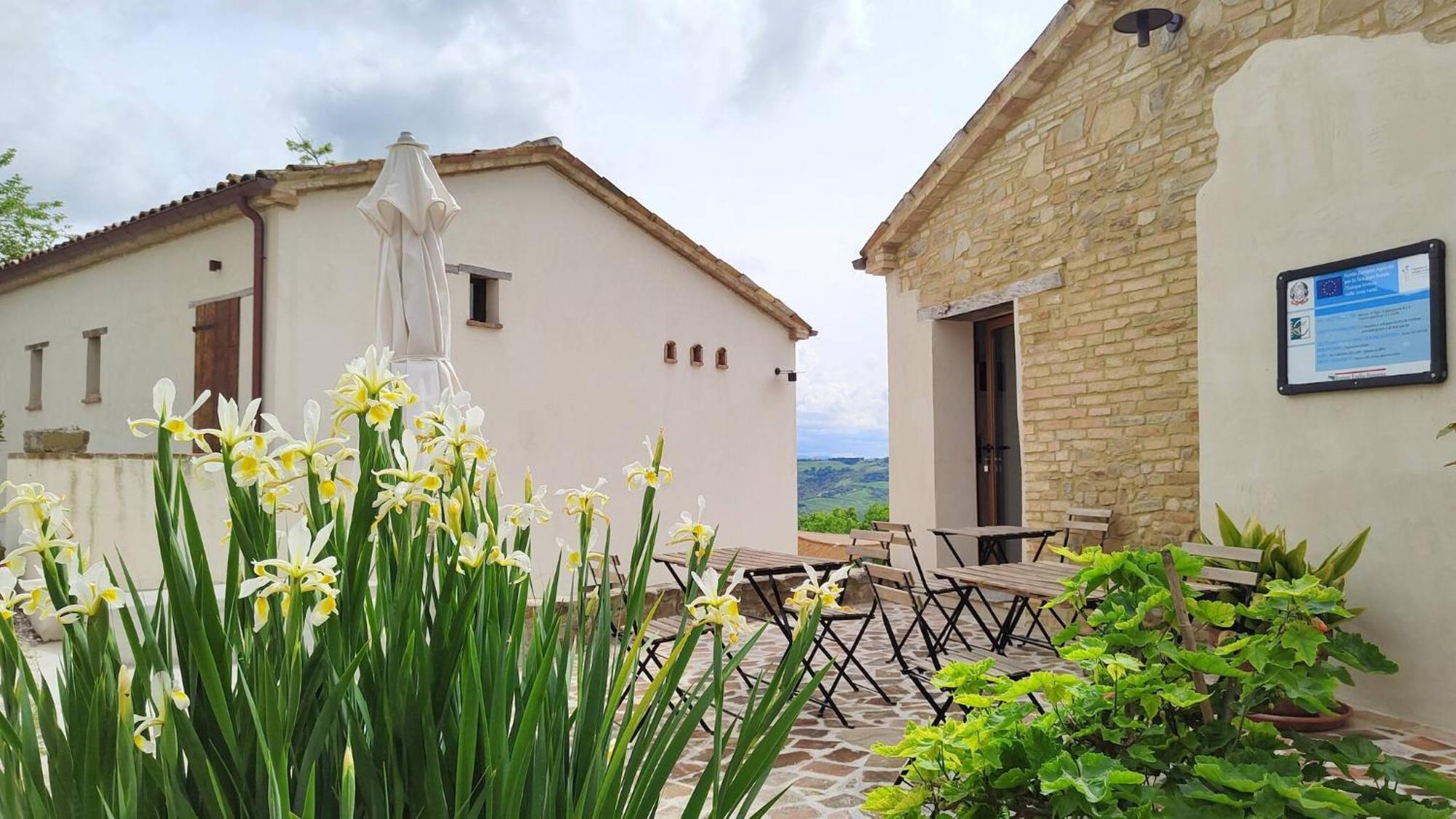 Borgo Calbianco - Private House With Pool & Airco Villa Cerreto Castello Exterior photo
