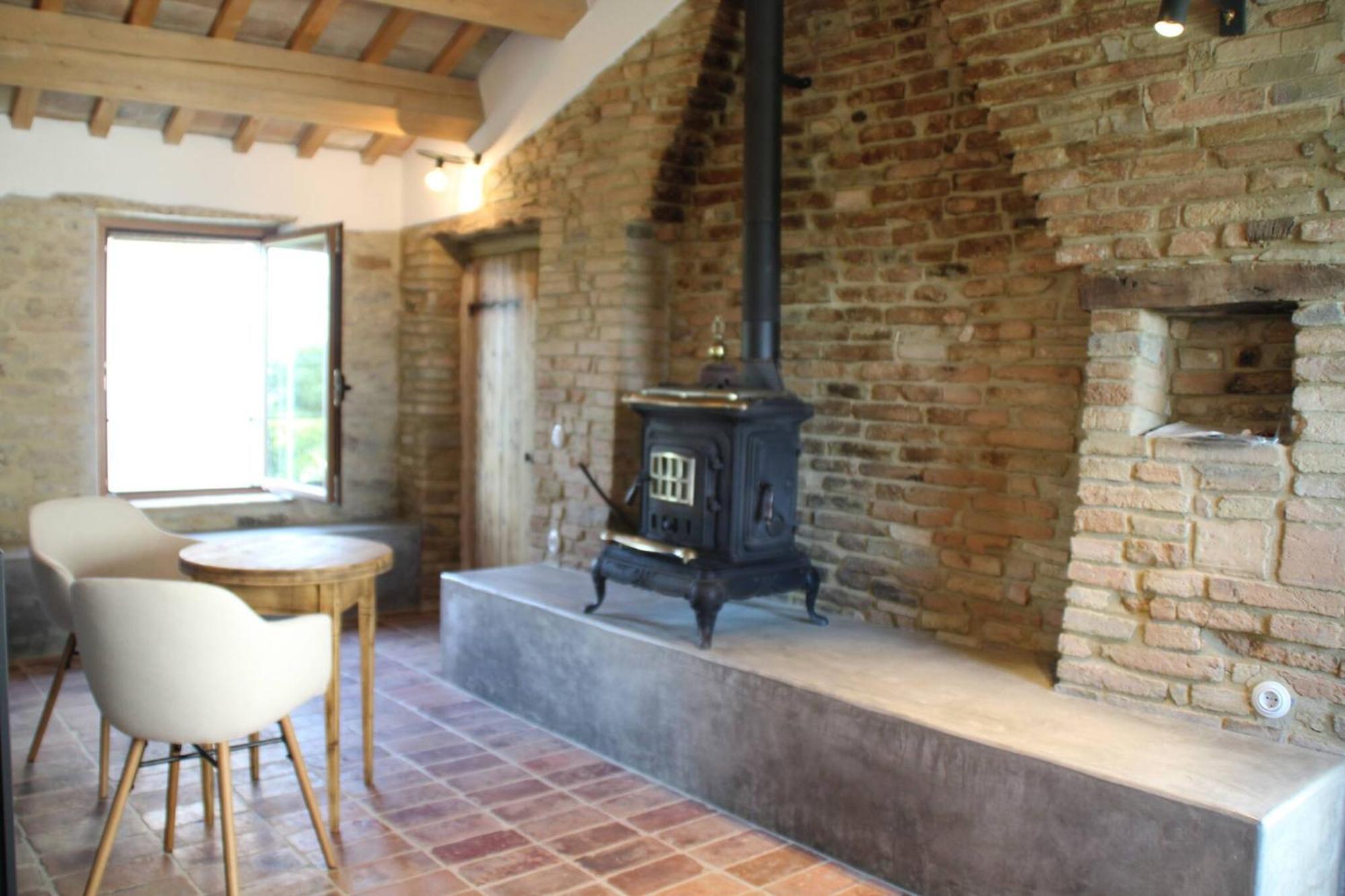 Borgo Calbianco - Private House With Pool & Airco Villa Cerreto Castello Exterior photo